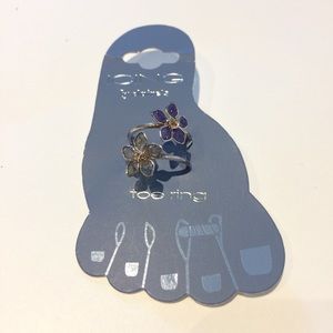Icing Adjustable Flower Toe Ring